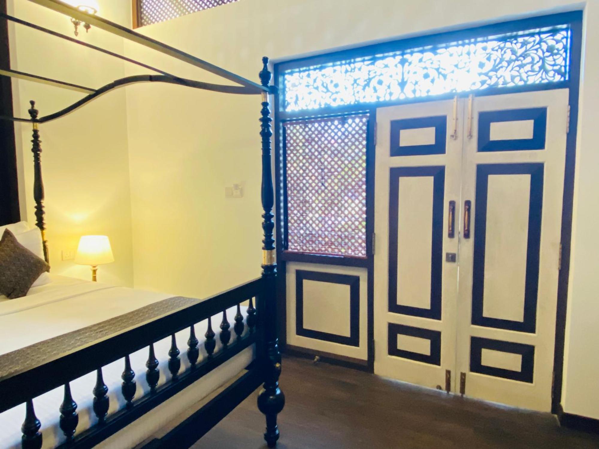 Thaprobana Villa Tangalle - Private Villa Habitación foto